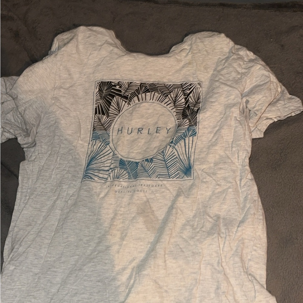 Hurley Women's White and Blue Graphic Tee